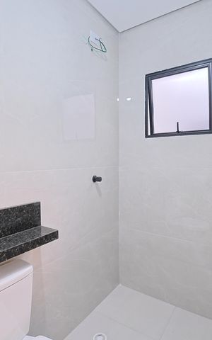 Casa para alugar com 110m², 3 quartos e 2 vagasBanheiro