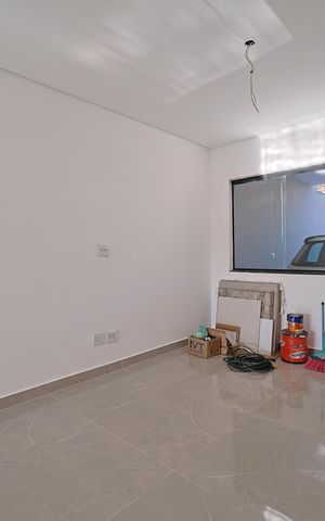 Casa para alugar com 110m², 3 quartos e 2 vagasSala