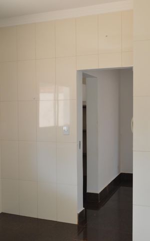 Casa de condomínio para alugar com 310m², 3 quartos e 3 vagasCozinha