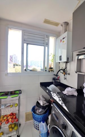 Apartamento à venda com 196m², 3 quartos e 2 vagasÁrea de Serviço