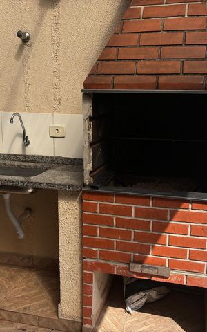 Apartamento para alugar com 50m², 2 quartos e 1 vaga Apartamento para alugar com 50m², 2 quartos e 1 vagaÁrea comum - Churrasqueira