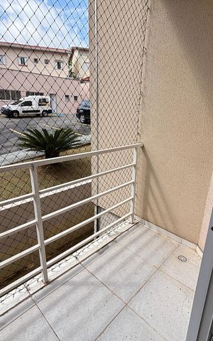 Apartamento para alugar com 50m², 2 quartos e 1 vaga Apartamento para alugar com 50m², 2 quartos e 1 vagaVaranda