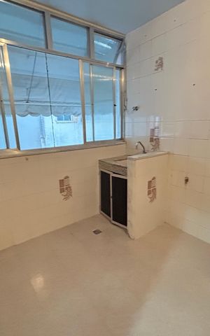 Apartamento à venda com 52m², 2 quartos e 1 vagaCozinha