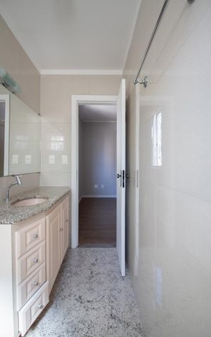 Apartamento para alugar com 110m², 3 quartos e 2 vagas Apartamento para alugar com 110m², 3 quartos e 2 vagasBanheiro da Suíte
