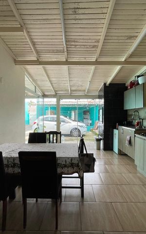 Casa para alugar com 30m², 4 quartos e 1 vaga