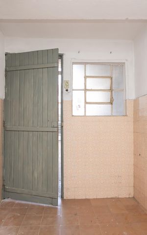 Casa à venda com 190m², 2 quartos e 2 vagas Casa à venda com 190m², 2 quartos e 2 vagasÁrea de Serviço