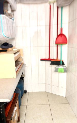 Casa à venda com 71m², 2 quartos e 2 vagas Casa à venda com 71m², 2 quartos e 2 vagasÁrea de serviço