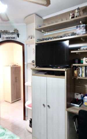 Casa à venda com 71m², 2 quartos e 2 vagas Casa à venda com 71m², 2 quartos e 2 vagasQuarto 2