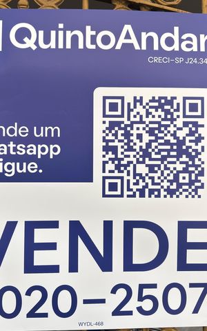 Casa à venda com 71m², 2 quartos e 2 vagas Casa à venda com 71m², 2 quartos e 2 vagasFachada