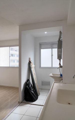 Apartamento para alugar com 45m², 2 quartos e sem vaga Apartamento para alugar com 45m², 2 quartos e sem vagaCozinha e área de serviço