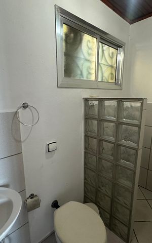 Casa para alugar com 160m², 3 quartos e 2 vagas Casa para alugar com 160m², 3 quartos e 2 vagasBanheiro da Suíte