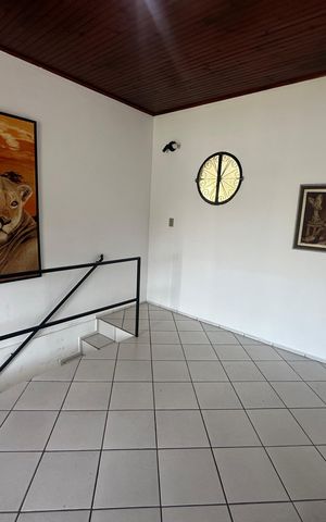 Casa para alugar com 160m², 3 quartos e 2 vagas Casa para alugar com 160m², 3 quartos e 2 vagasQuarto 1