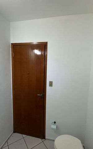 Casa para alugar com 160m², 3 quartos e 2 vagas Casa para alugar com 160m², 3 quartos e 2 vagasBanheiro 1