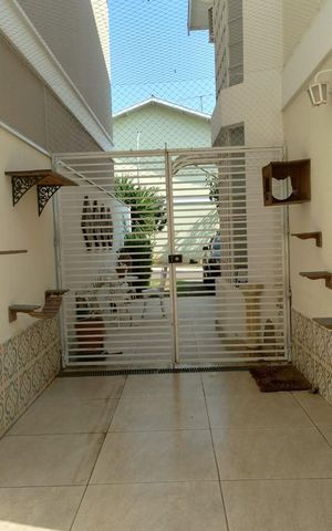 Casa de condomínio para alugar com 211m², 3 quartos e 2 vagas