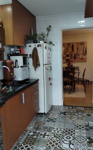 Casa de condomínio para alugar com 211m², 3 quartos e 2 vagas