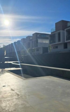 Apartamento à venda com 167m², 3 quartos e 3 vagas Apartamento à venda com 167m², 3 quartos e 3 vagasÁrea externa