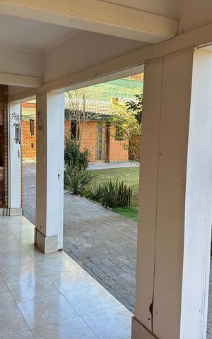 Casa de condomínio à venda com 342m², 2 quartos e 4 vagasÁrea externa
