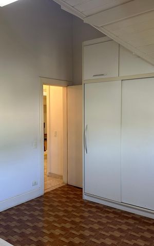 Casa de condomínio à venda com 342m², 2 quartos e 4 vagasSuite2