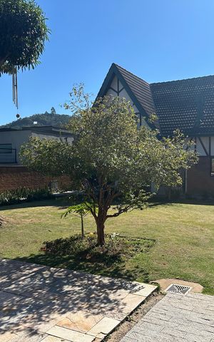Casa de condomínio à venda com 342m², 2 quartos e 4 vagasÁrea externa