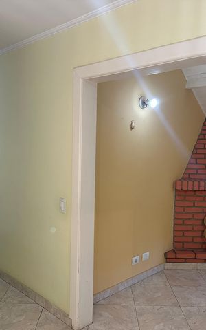 Casa de condomínio à venda com 342m², 2 quartos e 4 vagasSala Lareira * Piso superior