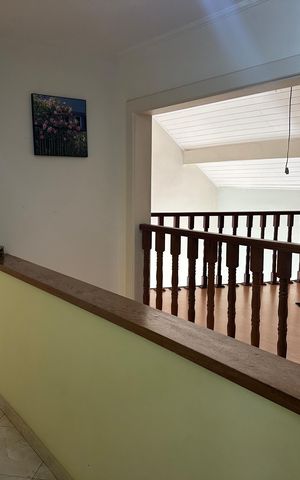 Casa de condomínio à venda com 342m², 2 quartos e 4 vagasPiso Superior