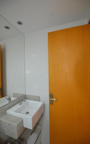 Apartamento à venda com 72m², 2 quartos e 1 vagaBanheiro Social