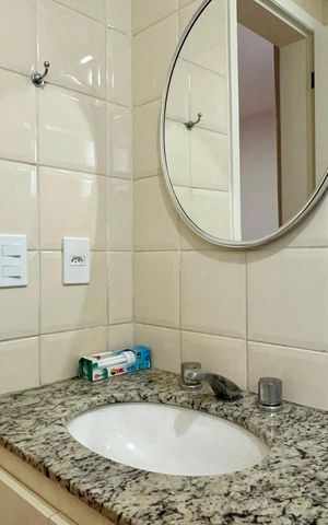 Apartamento para alugar com 60m², 2 quartos e 1 vaga Apartamento para alugar com 60m², 2 quartos e 1 vagaBanheiro da Suíte