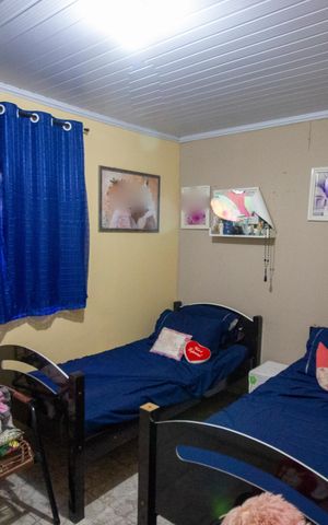 Casa à venda com 250m², 5 quartos e 3 vagasQuarto 2