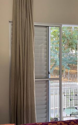 Casa à venda com 98m², 3 quartos e 2 vagas Casa à venda com 98m², 3 quartos e 2 vagasQuarto
