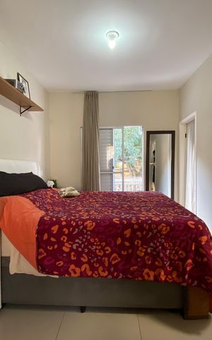 Casa à venda com 98m², 3 quartos e 2 vagas Casa à venda com 98m², 3 quartos e 2 vagasQuarto