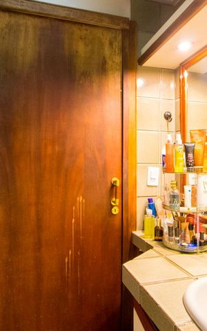 Apartamento à venda com 150m², 3 quartos e 2 vagas Apartamento à venda com 150m², 3 quartos e 2 vagasBanheiro do quarto 1
