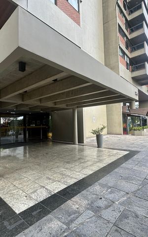 Apartamento para alugar com 61m², 1 quarto e 1 vagaFachada e portaria