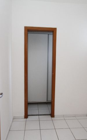 Apartamento para alugar com 86m², 3 quartos e 2 vagasDCE