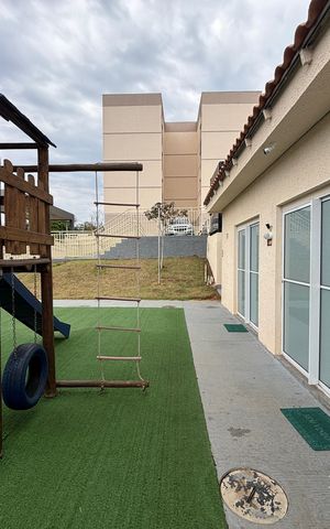 Apartamento para alugar com 56m², 2 quartos e 1 vagaÁrea comum - Playground