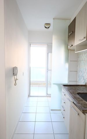 Apartamento para alugar com 69m², 2 quartos e 1 vagaCozinha e Área de Serviço
