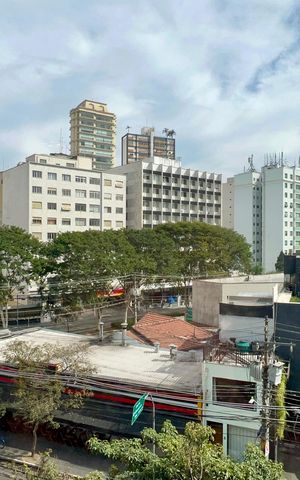 Apartamento à venda com 78m², 1 quarto e 2 vagasVista da Sala