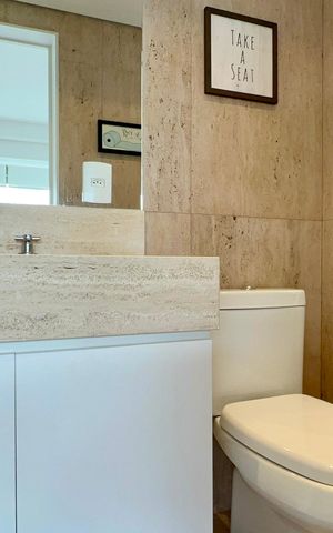 Apartamento à venda com 78m², 1 quarto e 2 vagasBanheiro