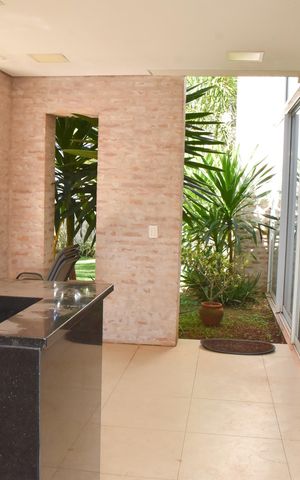 Casa de condomínio à venda com 269m², 3 quartos e 4 vagas Casa de condomínio à venda com 269m², 3 quartos e 4 vagasÁrea gourmet