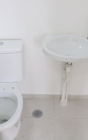 Apartamento à venda com 32m², 2 quartos e sem vagaBanheiro