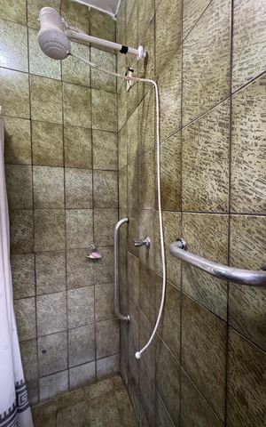 Casa para alugar com 197m², 4 quartos e 7 vagas