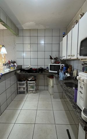 Casa para alugar com 197m², 4 quartos e 7 vagas