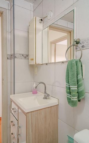 Apartamento à venda com 52m², 2 quartos e 1 vaga Apartamento à venda com 52m², 2 quartos e 1 vagaBanheiro