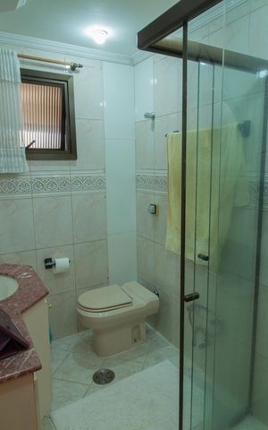 Apartamento à venda com 166m², 3 quartos e 3 vagas