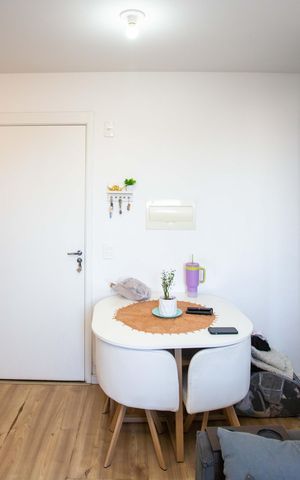 Apartamento para alugar com 37m², 2 quartos e 1 vagaSala