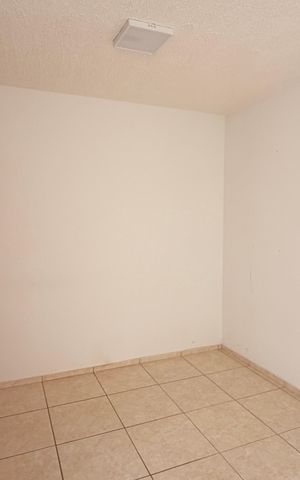 Apartamento para alugar com 43m², 2 quartos e 2 vagasSala