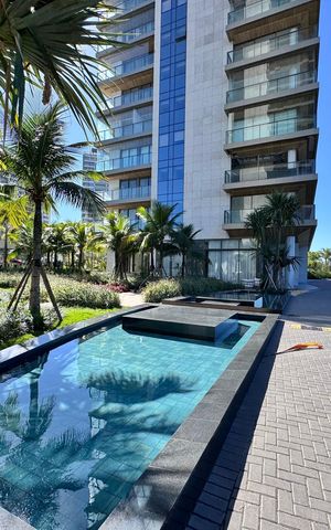Apartamento à venda com 268m², 4 quartos e 4 vagas Apartamento à venda com 268m², 4 quartos e 4 vagasÁrea comum