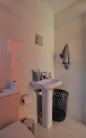 Casa à venda com 756m², 4 quartos e 4 vagasBanheiro Social 2