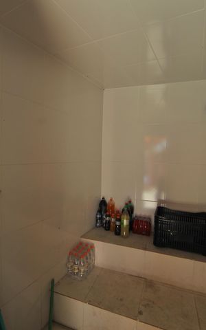 Casa à venda com 756m², 4 quartos e 4 vagasSauna