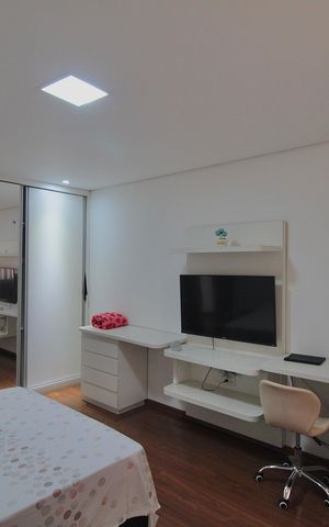 Casa à venda com 756m², 4 quartos e 4 vagasQuarto 1