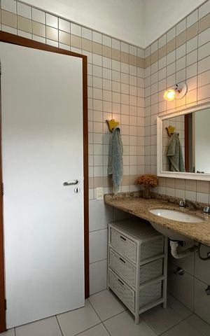 Casa de condomínio para alugar com 114m², 3 quartos e 2 vagas Casa de condomínio para alugar com 114m², 3 quartos e 2 vagasBanheiro sui